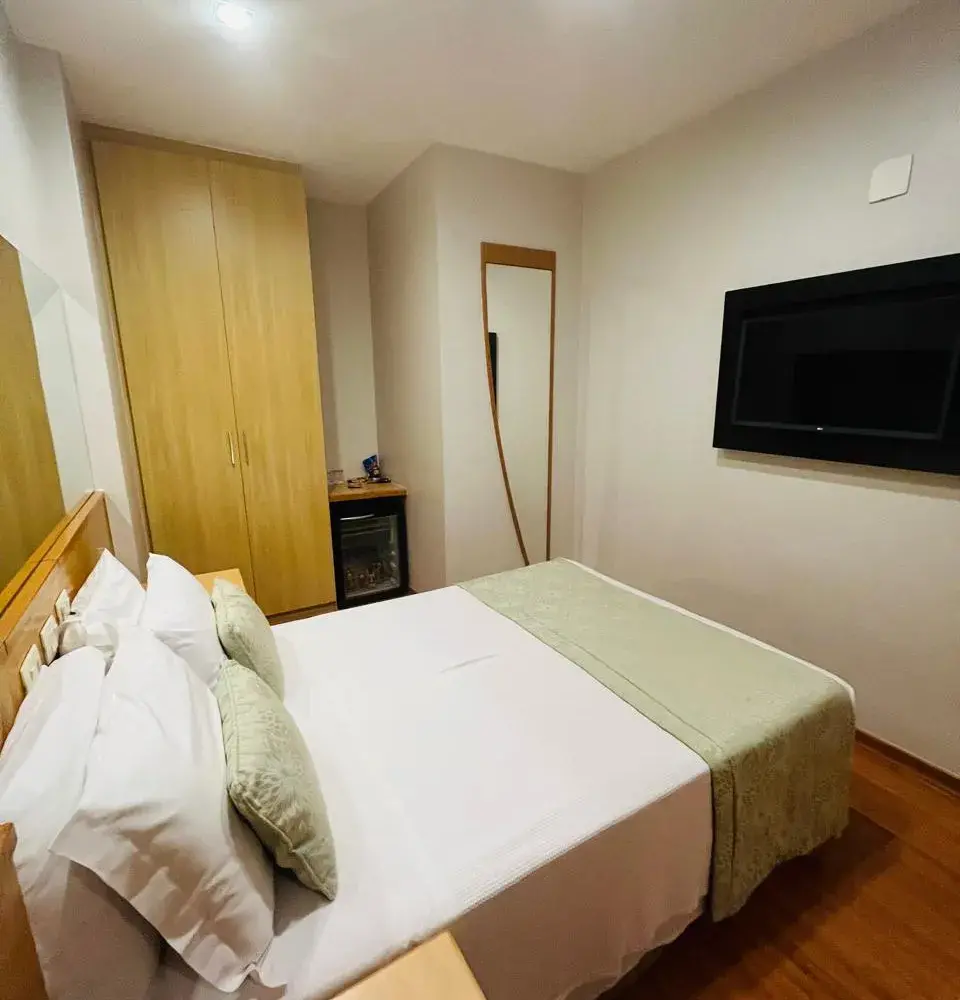 Quarto duplo standard_960x1000_02